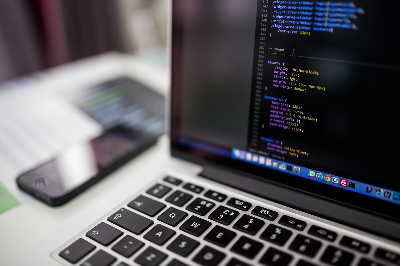 Sind Meta-Tracking-Tools rechtswidrig?